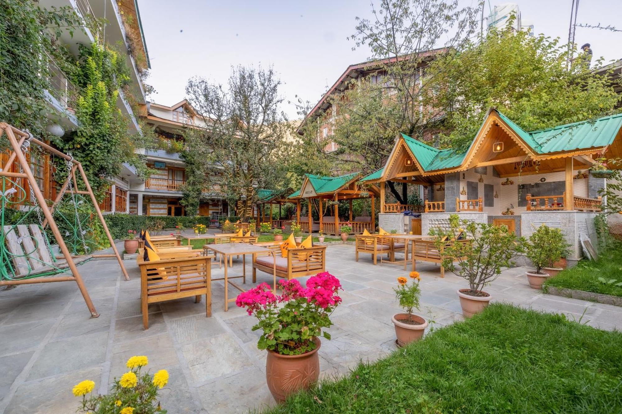 Hide-In Old Manali Hotel Kültér fotó